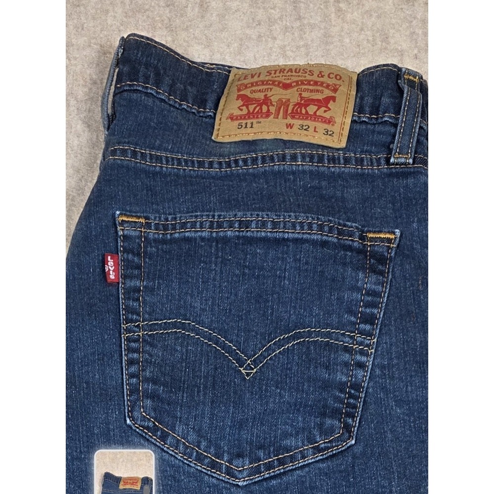 Levi's 511 Series Mens Jeans 31x30 Tag Is (32x32) Straight‎ Dark Wash Classic - Picture 5 of 9